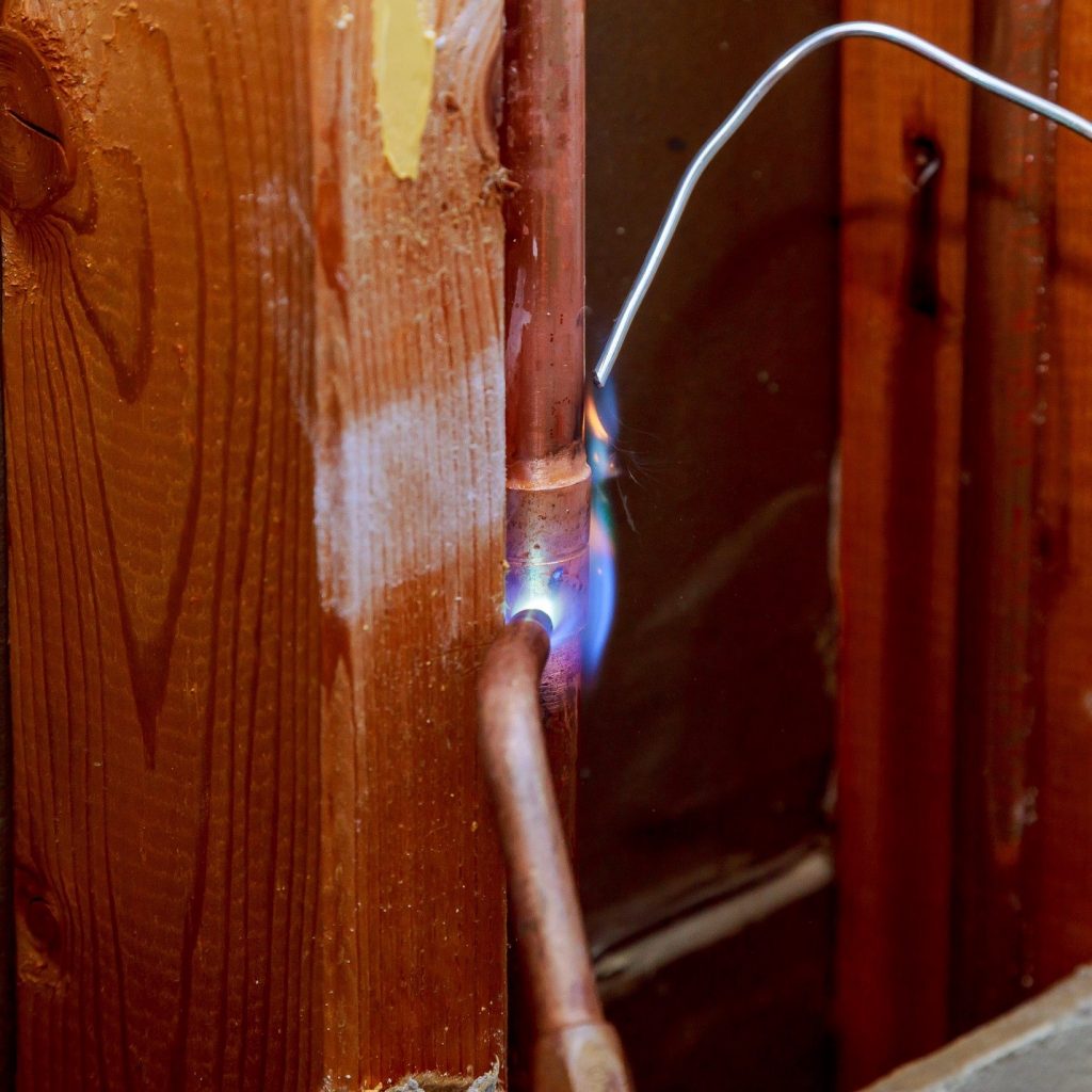 How Do You Fix a Gas Line Leak? Flow King Rooter